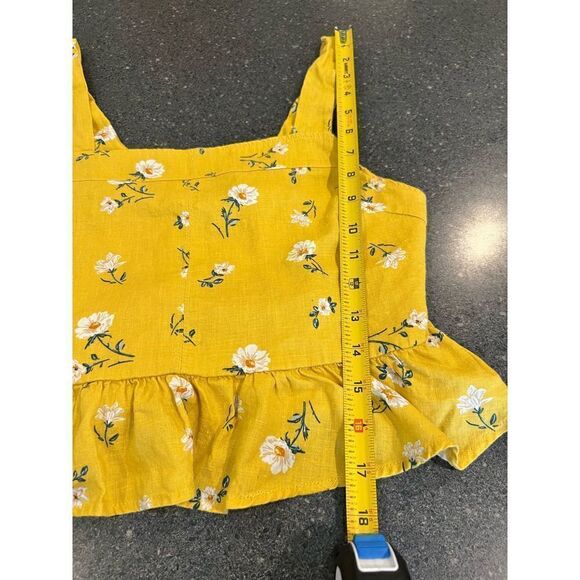 L.A. Hearts Yellow Daisy Print Top Size Medium - Picture 3 of 7